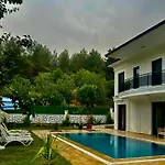 Star House *