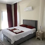 Star House * פאטהיה